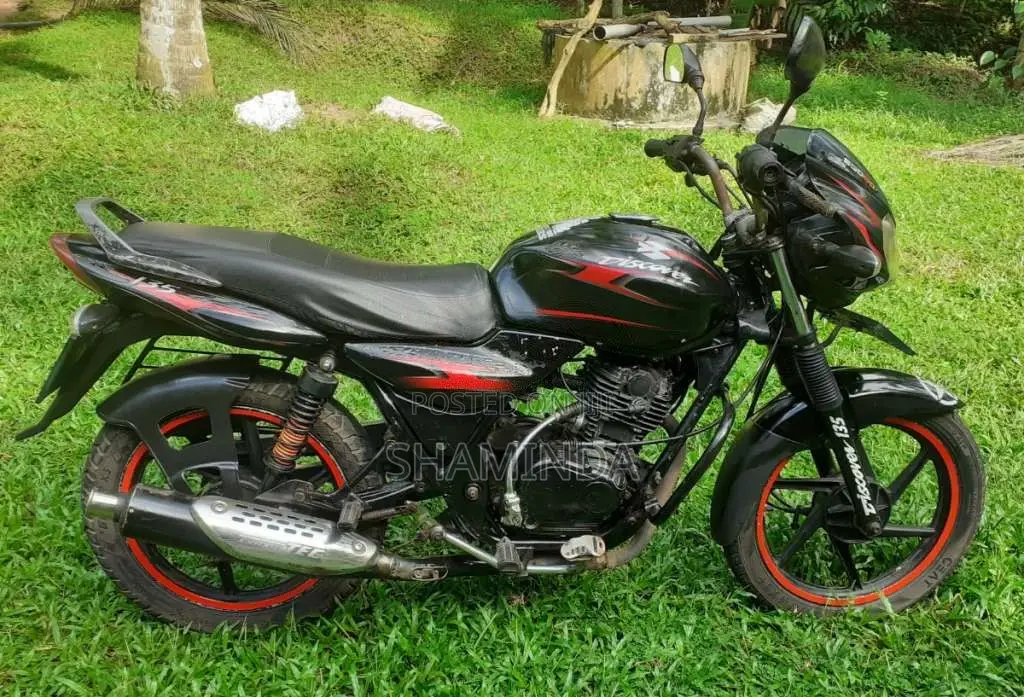 Bajaj Discover 2007 Motorbike (Used)