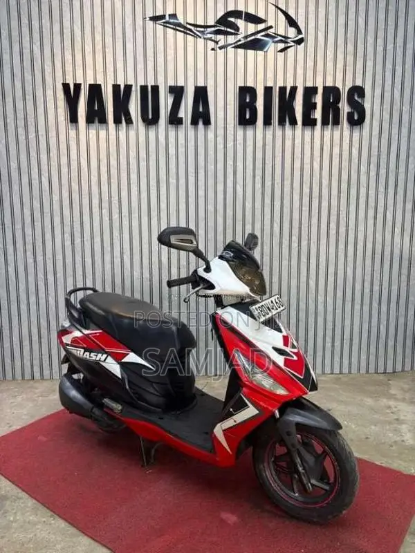 Hero Dash 2016 Motorbike (Used)