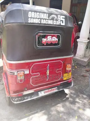 Bajaj 4 Stroke 2009 Three Wheel (Used)