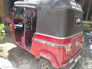 Bajaj 4 Stroke 2009 Three Wheel (Used)