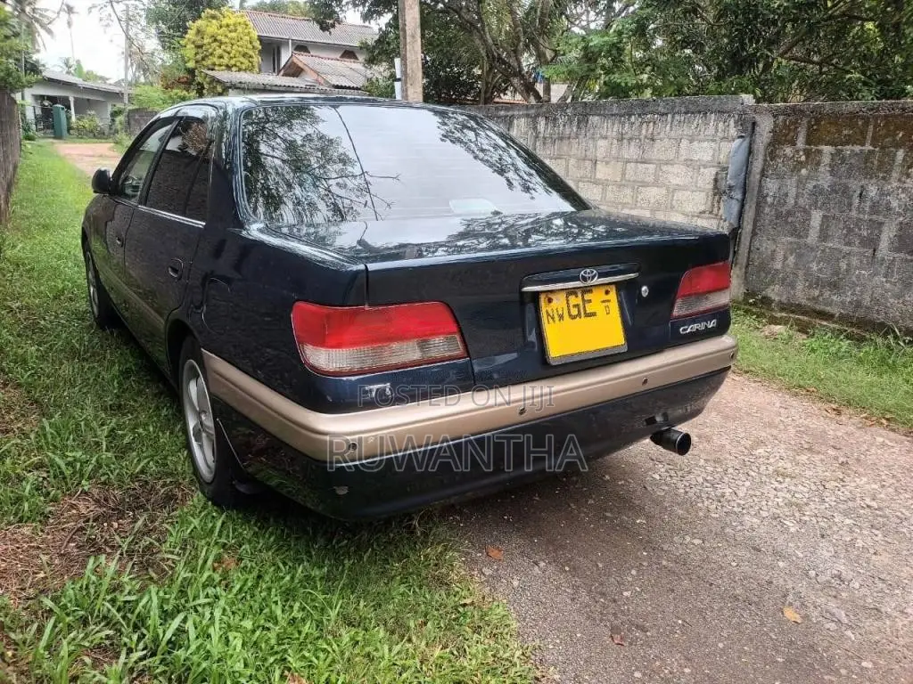 Toyota Carina 1998 Car (Used)