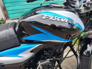 Bajaj Discover 2025 Motorbike (Used)