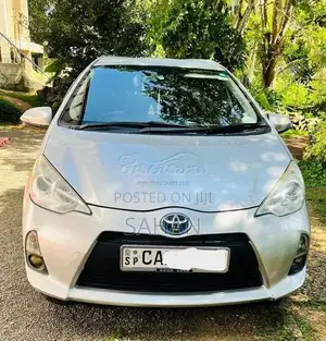Toyota Aqua 2014 Car (Used)