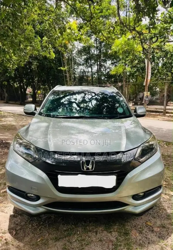 Honda Vezel 2014 SUV (Used)