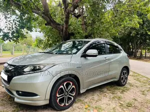 Honda Vezel 2014 SUV (Used)