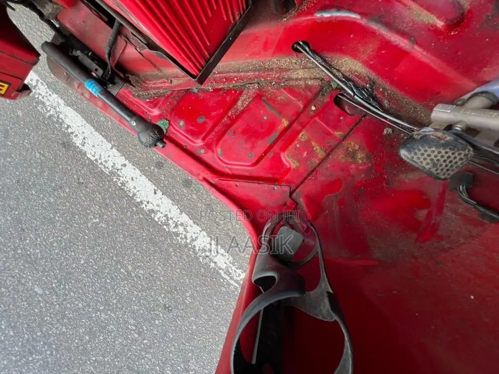 Bajaj RE 205 2013 Three Wheel (Used)