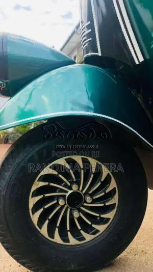 Bajaj RE 2 Stroke 2007 Three Wheel (Used)