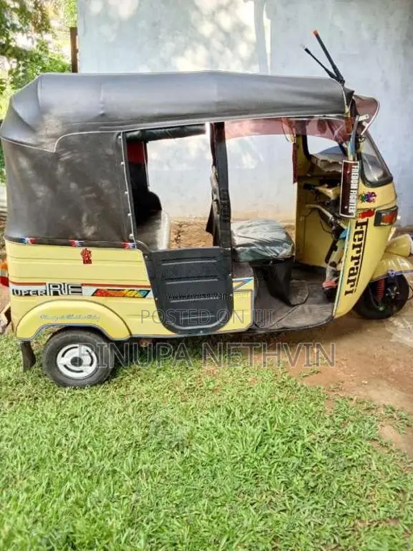 Bajaj RE 2 Stroke 1996 Three Wheel (Used)