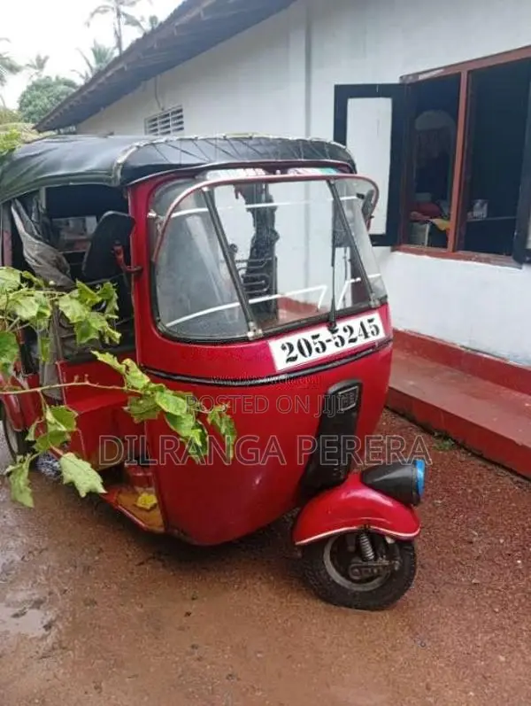 Bajaj 2 Stroke 1998 Three Wheel (Used)