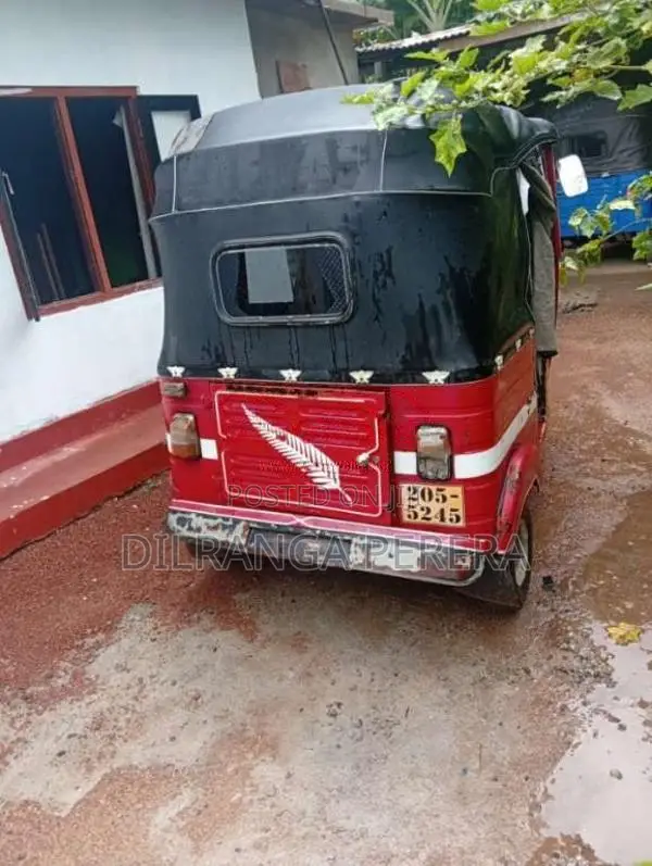 Bajaj 2 Stroke 1998 Three Wheel (Used)