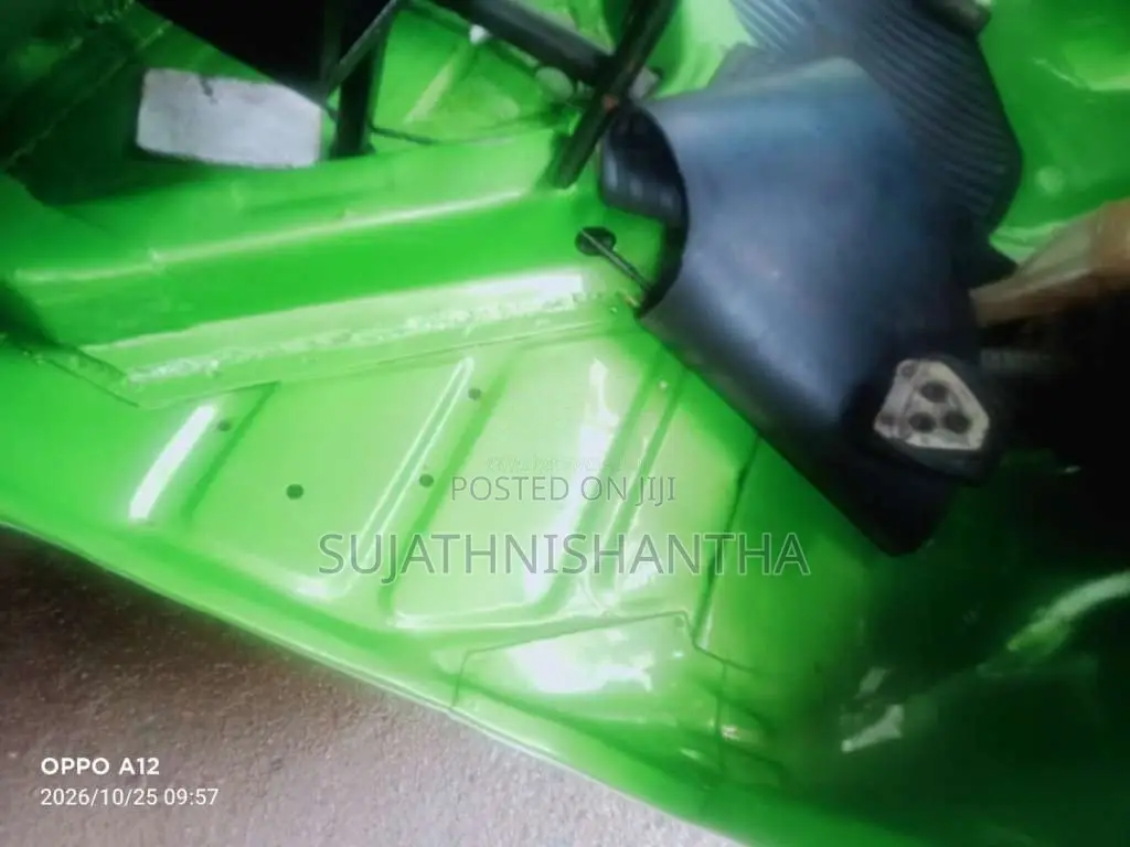 Bajaj 2 Stroke 2001 Three Wheel (Used)