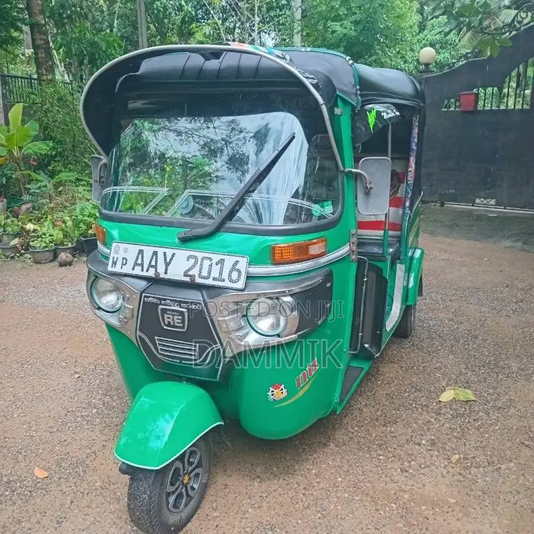 Bajaj Re 2015 Three Wheel (Used)