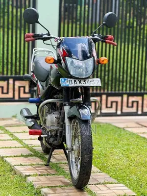 Bajaj CT-100 2014 Motorbike (Used)