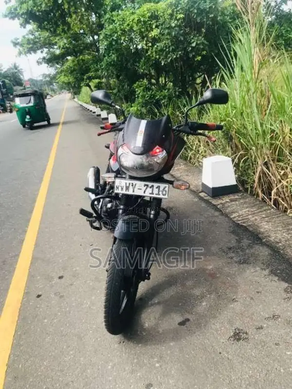 Bajaj Discover 2011 Motorbike (Used)