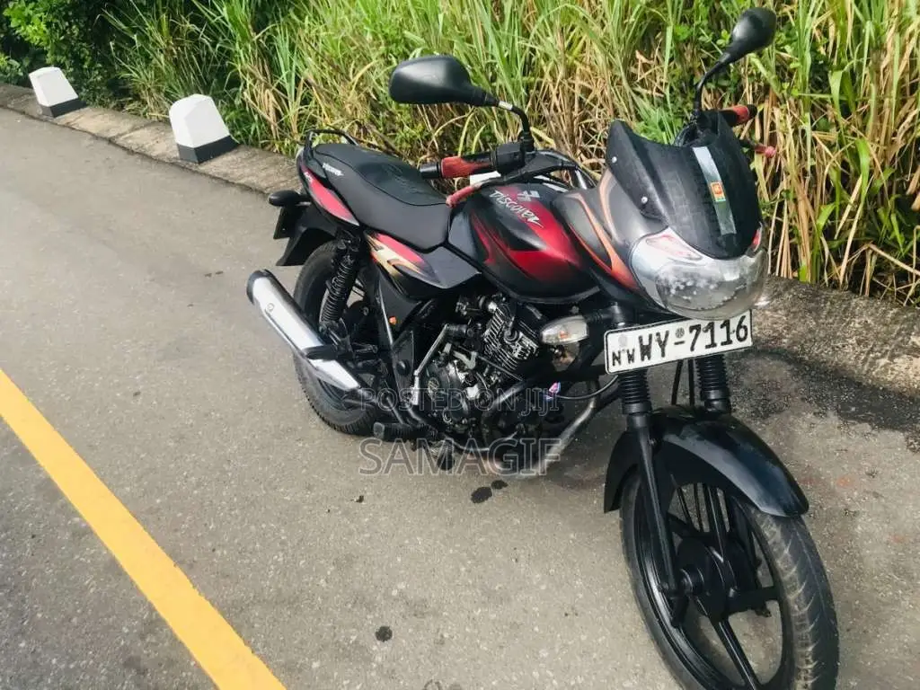 Bajaj Discover 2011 Motorbike (Used)