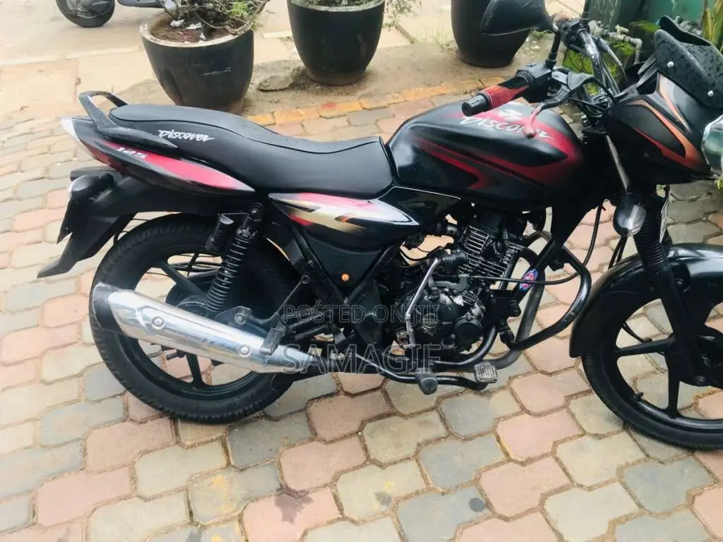 Bajaj Discover 2011 Motorbike (Used)