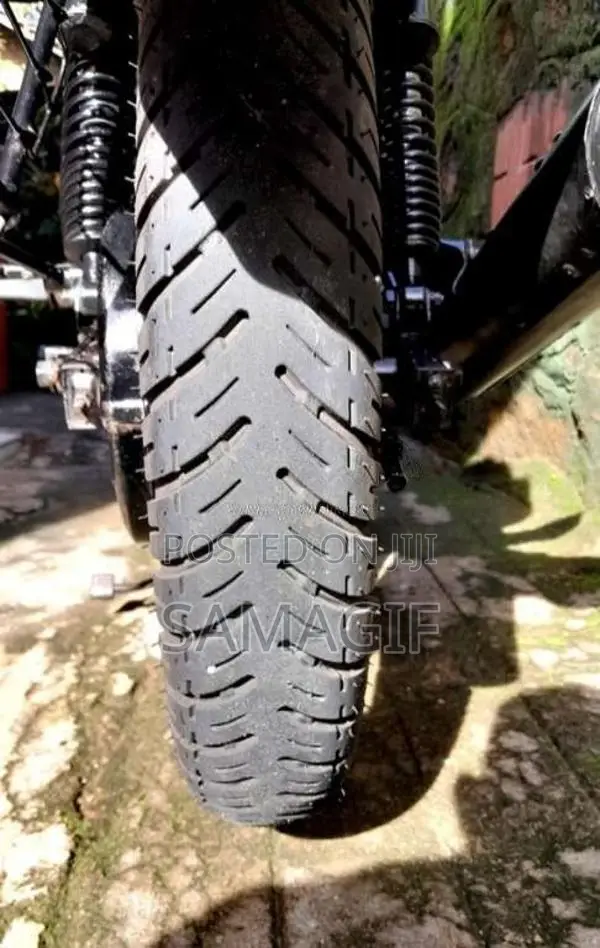 Bajaj Discover 2011 Motorbike (Used)