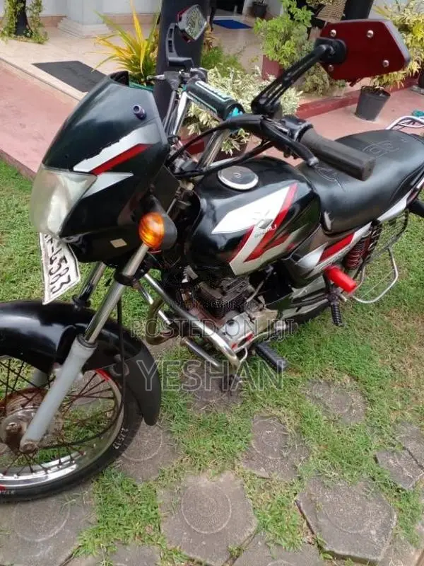 Bajaj CT-100 2009 Motorbike (Used)