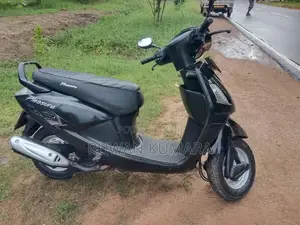 Hero Pleasure 2012 Motorbike (Used)