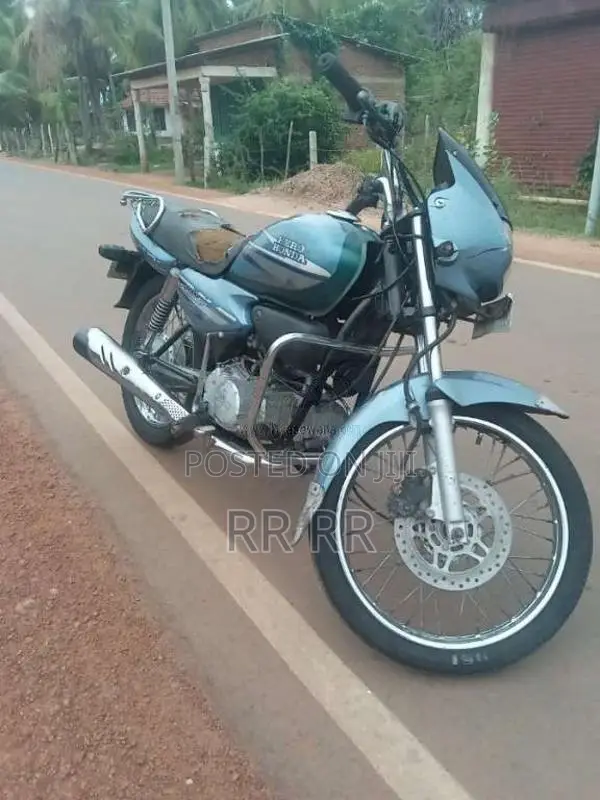 Hero-Honda Splendor 2006 Motorbike (Used)