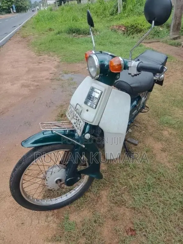 Honda Super Cub 2004 Motorbike (Used)