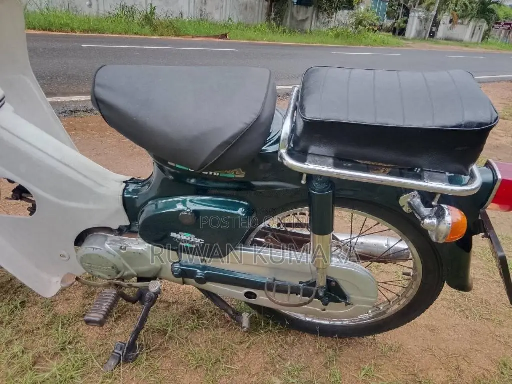 Honda Super Cub 2004 Motorbike (Used)