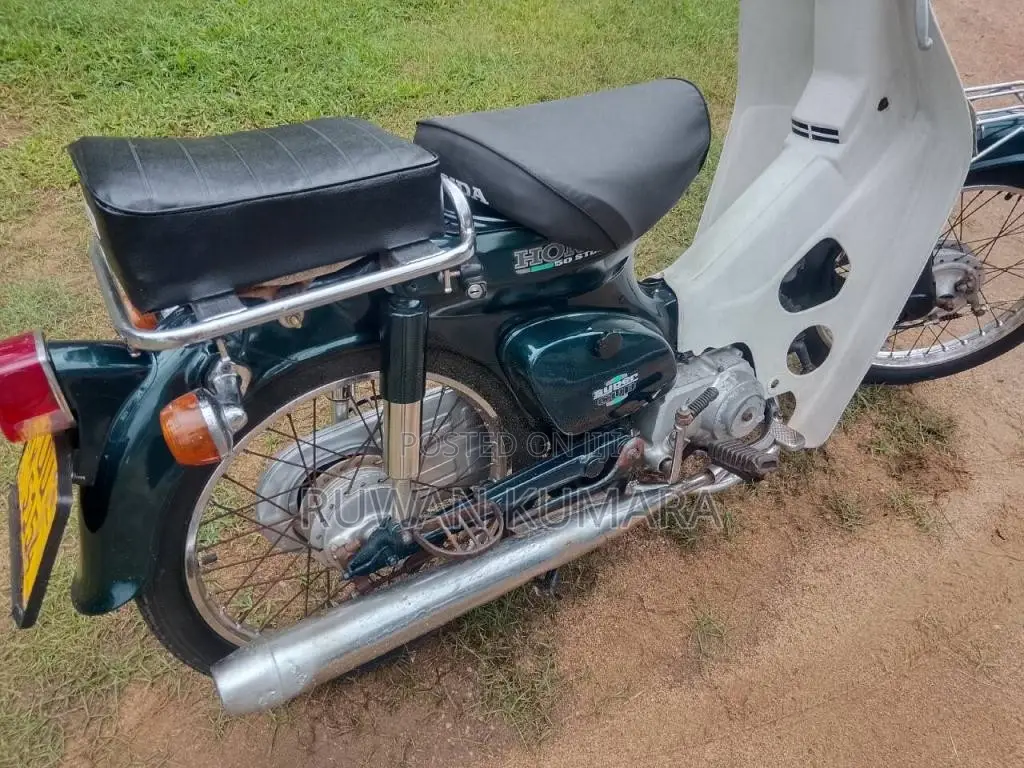 Honda Super Cub 2004 Motorbike (Used)