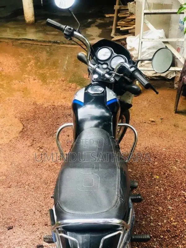 Bajaj CT-100 2012 Motorbike (Used)
