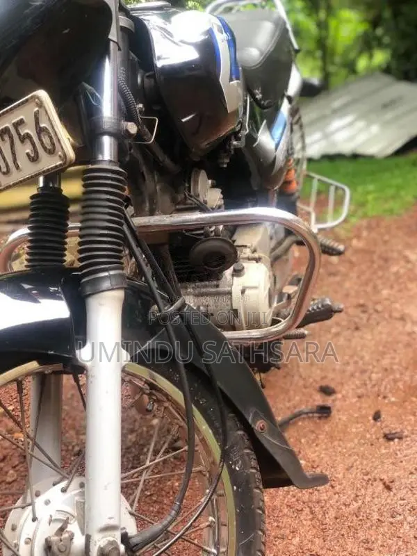 Bajaj CT-100 2012 Motorbike (Used)