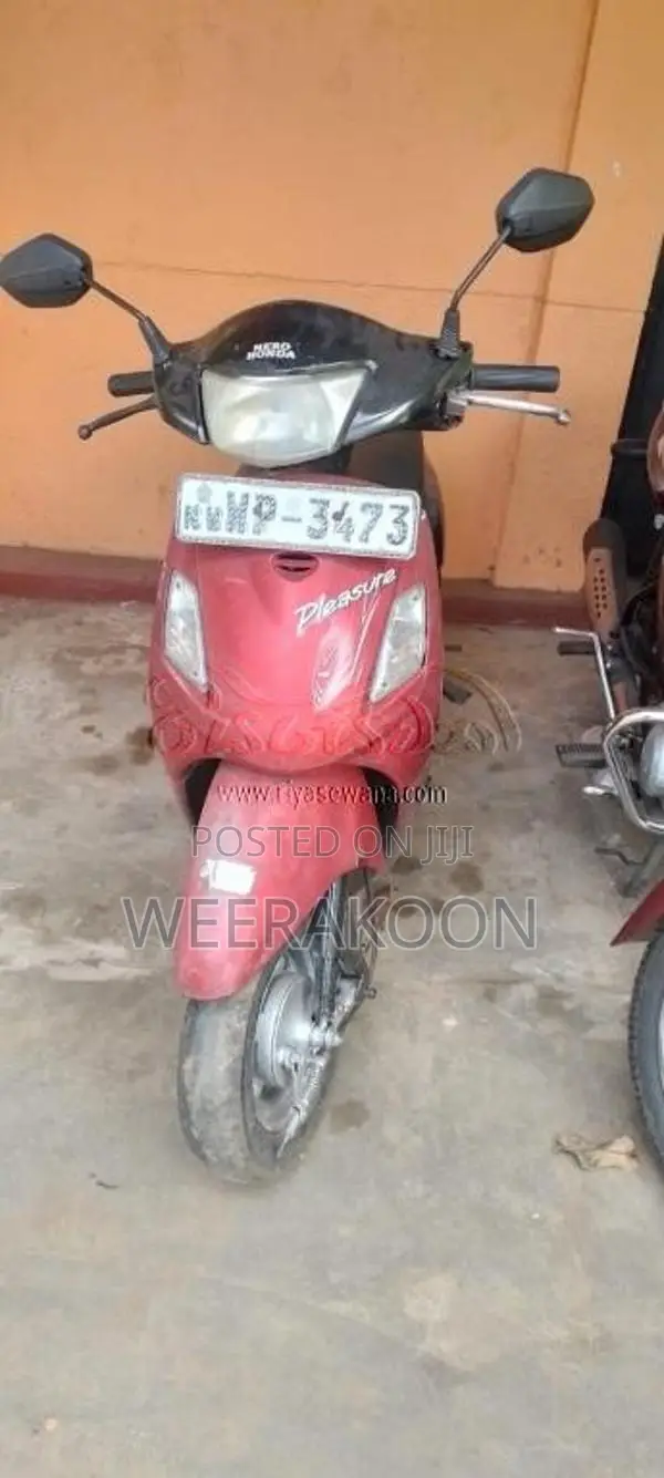 Hero-Honda Pleasure 2011 Motorbike (Used)