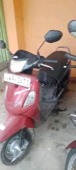 Hero-Honda Pleasure 2011 Motorbike (Used)