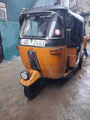 Bajaj 2 Stroke 2006 Three Wheel (Used)