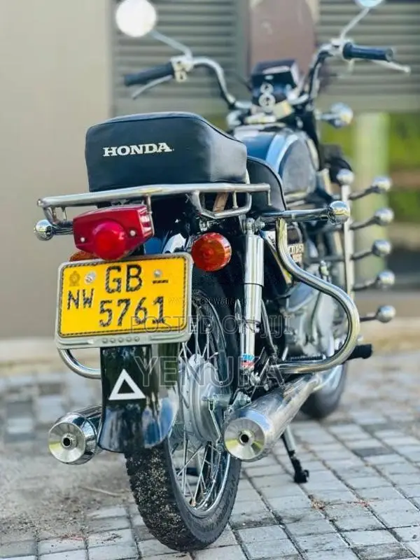 Honda Cd 125 Benly 2002 Motorbike (Used)