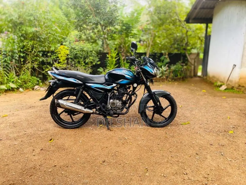 Bajaj Discover 2010 Motorbike (Used)