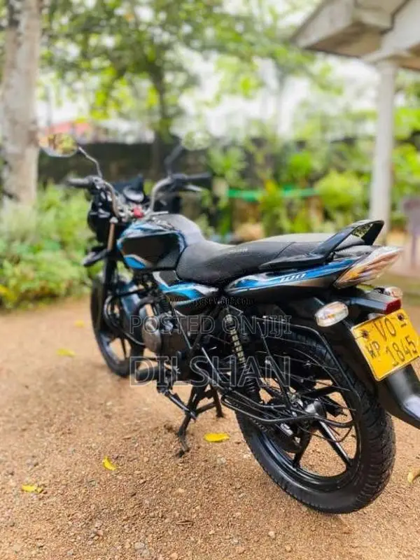 Bajaj Discover 2010 Motorbike (Used)