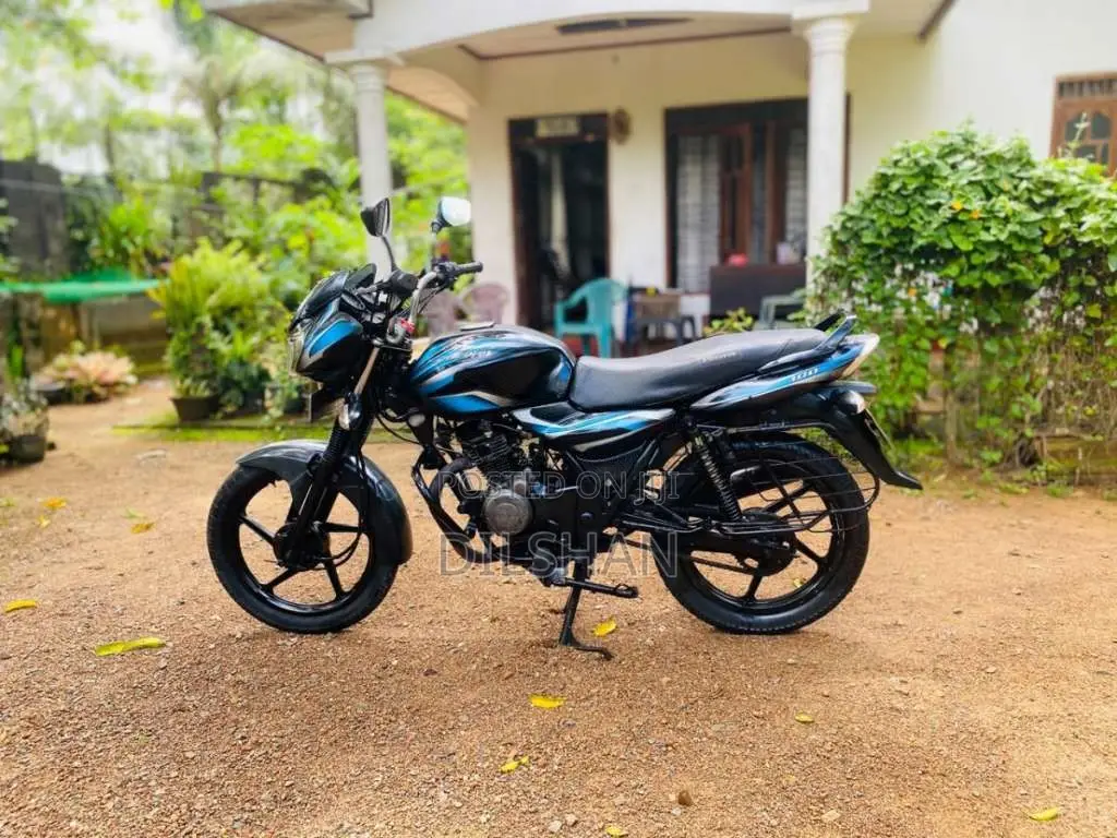 Bajaj Discover 2010 Motorbike (Used)