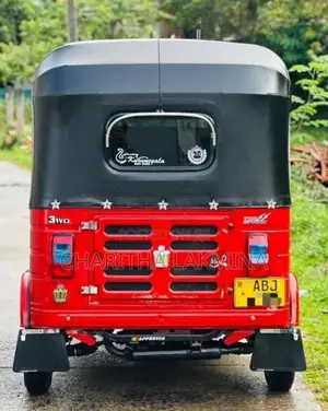 Bajaj RE 2016 Three Wheel (Used)