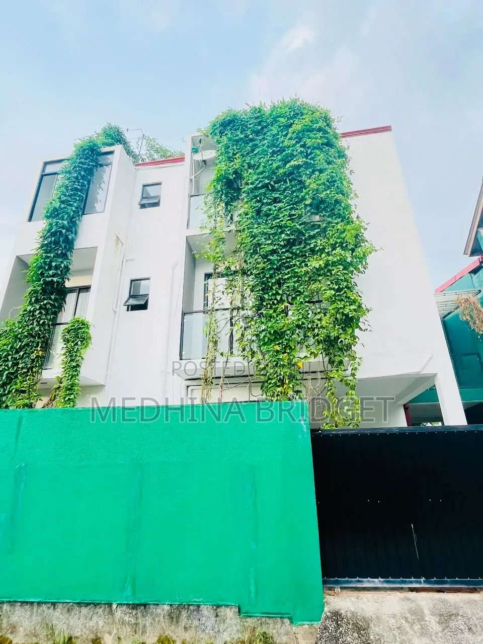 Furnished 5bdrm House in Malabe for sale