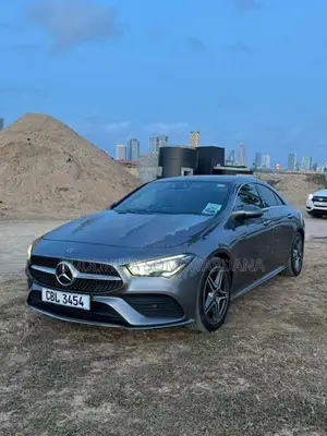 Mercedes Benz CLA 200 2019