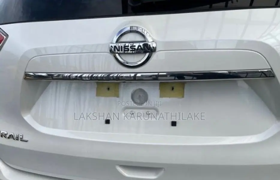Nissan X-Trail Dicky Door