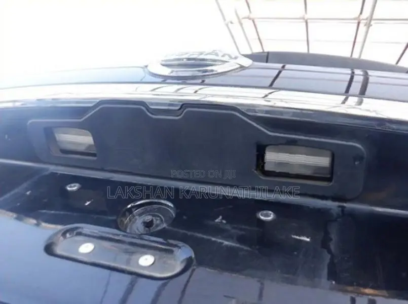 Nissan X-Trail Dicky Door