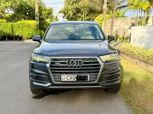 Audi Q7 Fully Loaded 2016
