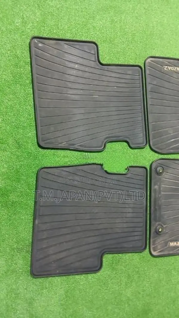 Mazda 2 Carpet Set