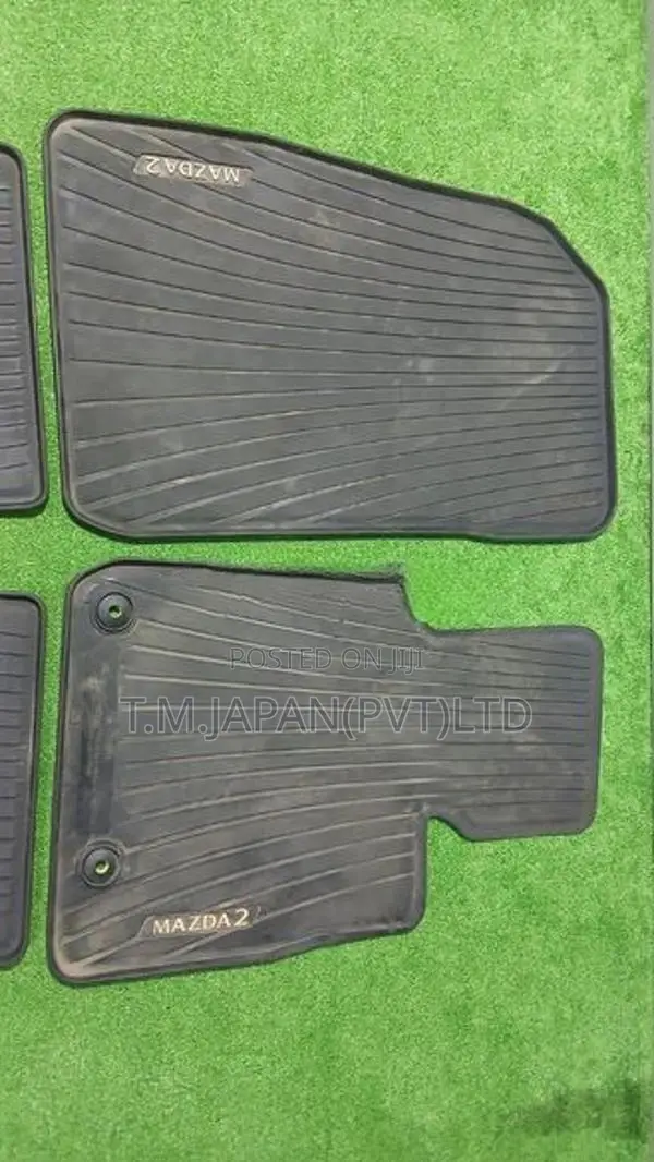 Mazda 2 Carpet Set