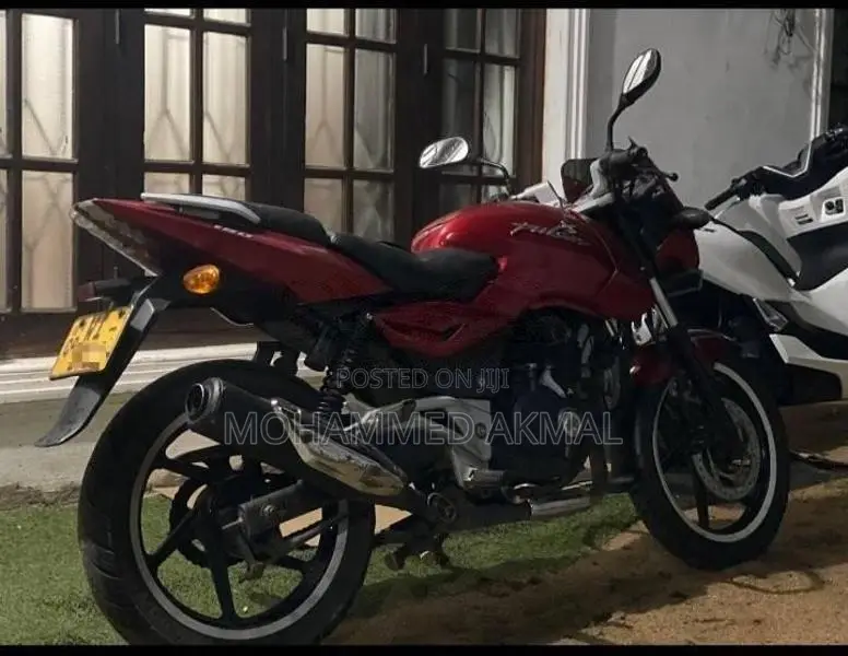 Bajaj Pulsar 180 2010 Motorbike (Used)