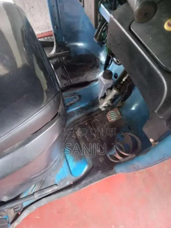 Bajaj 4 Stroke 2016 Three Wheel (Used)