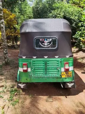 Bajaj 2 Stroke 2007 Three Wheel (Used)