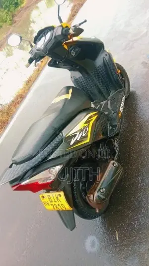 Honda Dio 2019 Motorbike (Used)