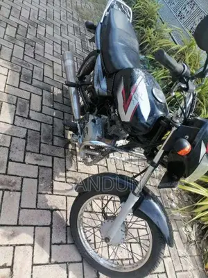 Bajaj CT-100 2013 Motorbike (Used)