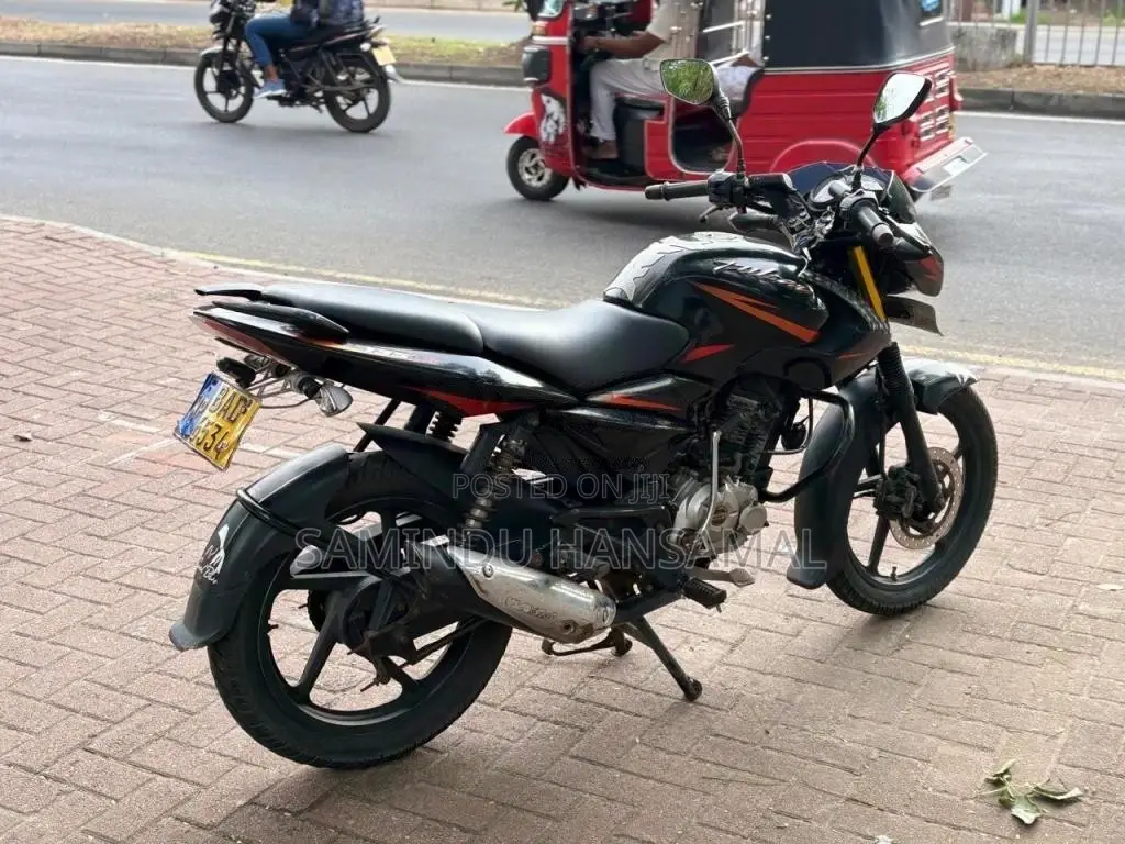 Bajaj Pulsar 135 2013 Motorbike (Used)